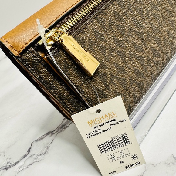NEW! Michael Kors Large Brown & Acorn Logo & Leather Tri-Fold Wallet - Picture 12 of 12